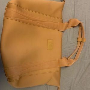 Dagne Dover medium Landon in pinto